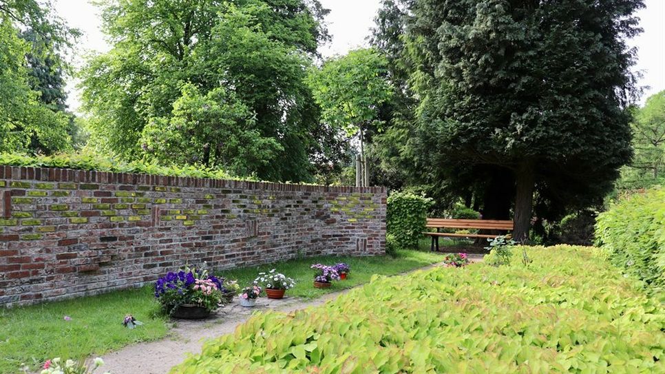 Eine angenehme Überraschung: Das Urnenfeld auf dem Worpsweder Friedhof in neuem Glanz
