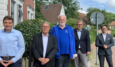 Florian Hackstedt, Manfred P. Kiehn, Gerhard Buhr, Christian Weber und Stefan Waldow (v. li.)