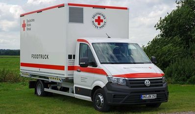 Der neue Foodtruck auf Basis eines VW Crafter soll vor allem bei den Blutspendeterminen des Roten Kreuzes zum Einsatz kommen. Foto: eb