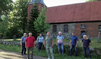 Die Stiftungsmitglieder engagieren sich für die Kirchengemeinde.