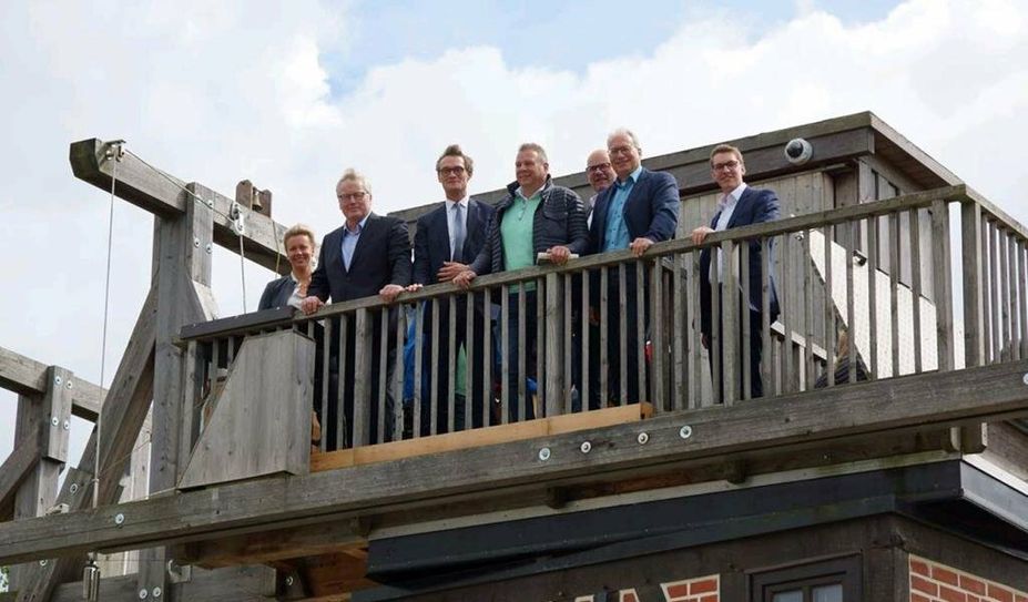Von links: Ina Brandes, Dr. Bernd Althusmann, Kristian Tangermann, Andreas Mattfeldt , Harald Rossol, Axel Miesner und Johannes Kempff. Foto: eb