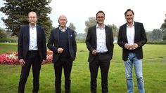 Direkt vor dem Rededuell positionierten sich (v.l.n.r.) Jochen Hake, Michael Hannebacher, Stefan Imbusch und Boris Thomas vor idyllischer Kulisse noch exklusiv für den Anzeiger.