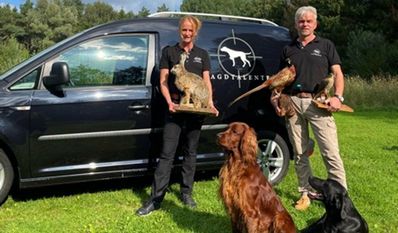 Anja Dallmann und Bernd Wülpern bilden auch Jagdhunde aus.