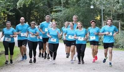 Fünf Kilometer legten die Mitarbeiteter:innen der Gemeinde Lilienthal mit dem Bürgermeister Kristian W. Tangermann zurück.
