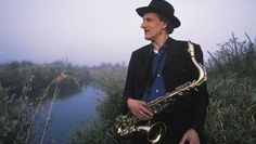 Saxophonist Bernd Schlott spielt am 10. Oktober gemeinsam mit Nachwuchstalenten.
