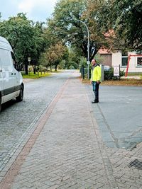 Ortsvorsteher Herbert Lührs (CDU) sorgt sich um die Sicherheit seiner Bürger:innen.