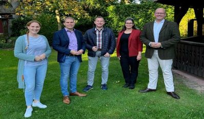 Das Vorstandsteam (v. li. ): Wiebke Scheidl, Eike Holsten, Harald Hauschild, Marsha Weseloh und Dr. Marco Mohrmann.