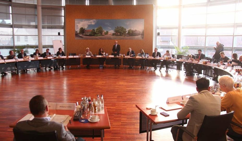 Vergangene Woche kam der neue Stadtrat erstmals im Rathaus zusamen. In der konstituierenden Sitzung wurden unter anderem die Fachausschüsse besetzt.