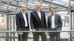 Uwe Müller (Mitte) mit seinem Nachfolger Christian Leu (links) und Stefan Waldow. Foto: eb