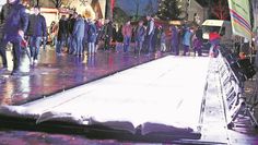 Die Eisstockbahn, die zuletzt zu den besonderen Attraktionen des Weihnachtsmarktes zählte, war ohnehin nicht geplant. Nun sagt die Stadt die Veranstaltung komplett ab. Foto: Archiv (ek)