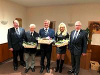 Dank an den ehemaligen Vorstand (v. li.): Thomas Kahrs, Günter Schradick, Gerd Schlobohm, Anja Wilshusen, Wilfried Imbusch