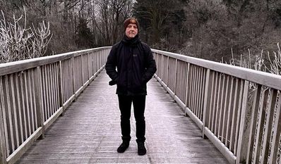 Hoffenlich nur symbolisch allein auf weiter Flur: Ralf G. Poppe.