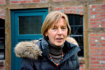 Marianne Hauschild ist die gute Seele des Kunsthandwerkermarktes in Hesedorf.