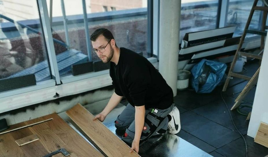 Tim Niedernolte ist Azubi im "RaumWerk".