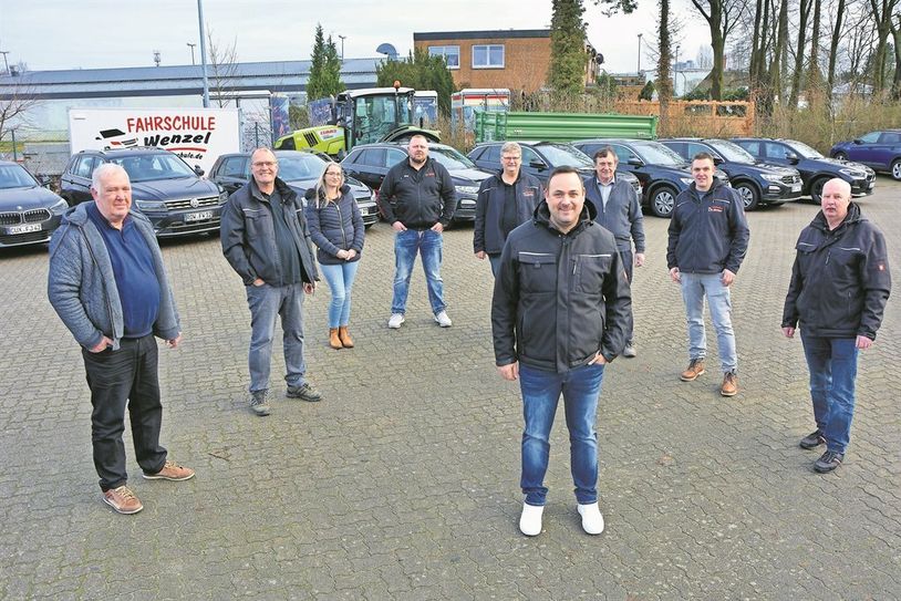 Viele kompetente Fahrlehrer:innen halten André Wenzel den Rücken frei.