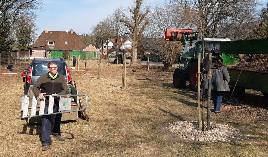 Mit viel Engagement waren die Mitbürger:innen im Einsatz.