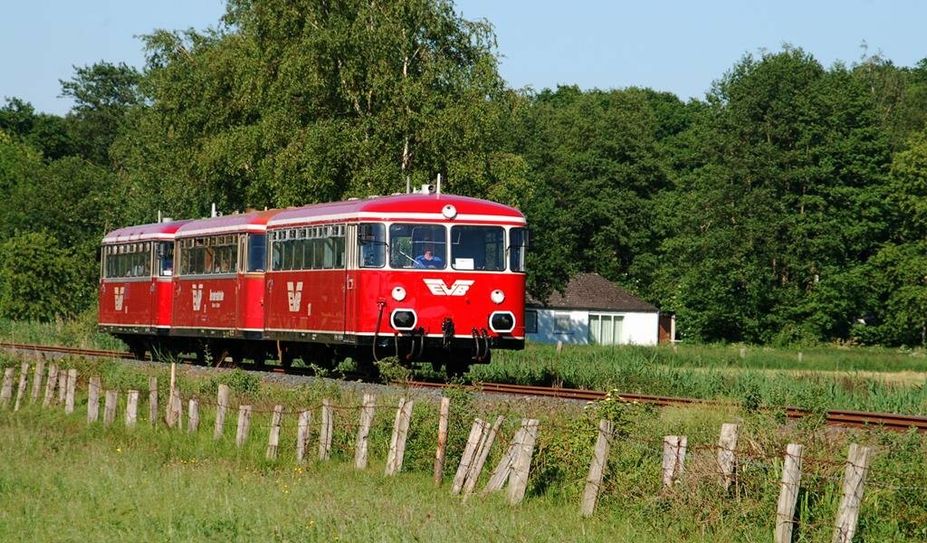 Der Moorexpress ist von Mai bis Oktober unterwegs. Foto: eb