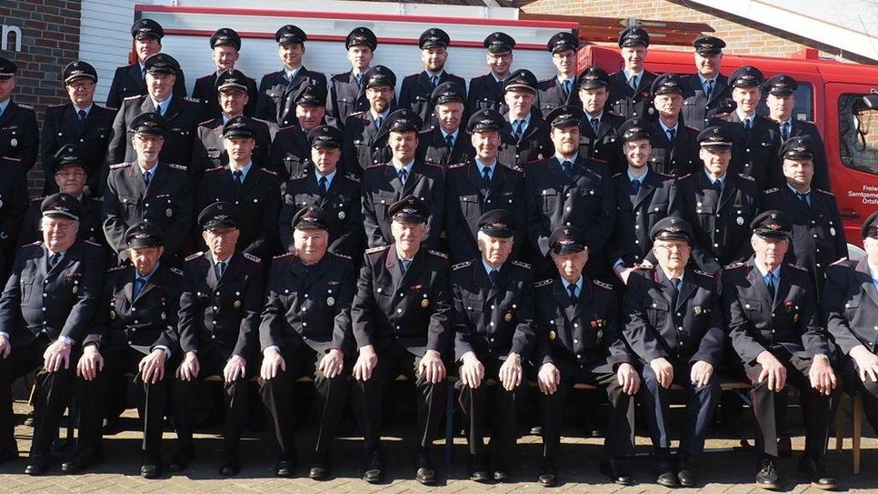 Die Freiwillige Feuerwehr Hollen kann auf zahlreiche engagierte Brandschützer zurückgreifen.