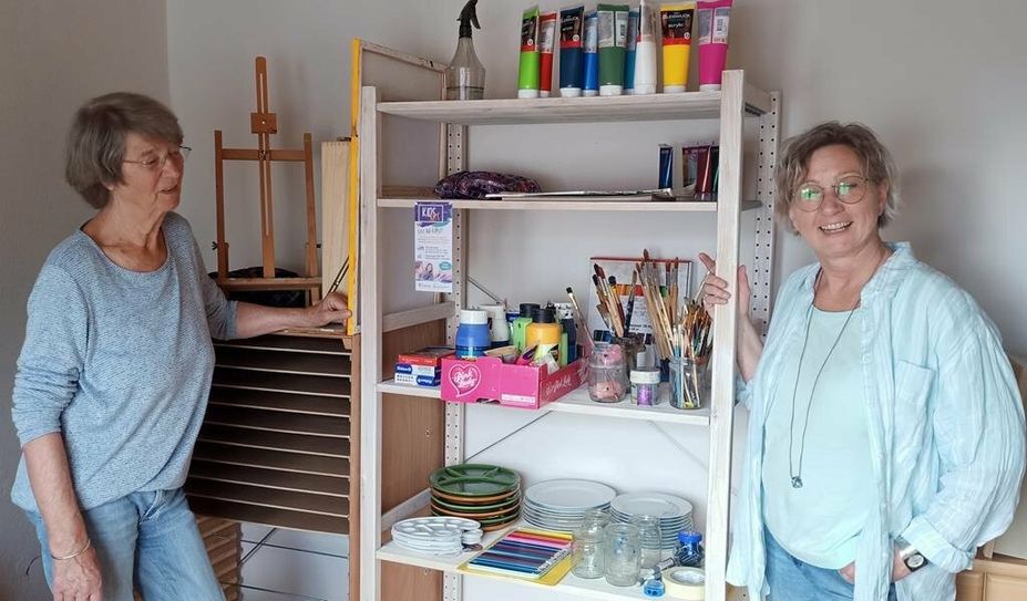 Frauke Willers und Claudia Leißner freuen sich auf viele Kinder, die Lust am Malen und Zeichnen haben.