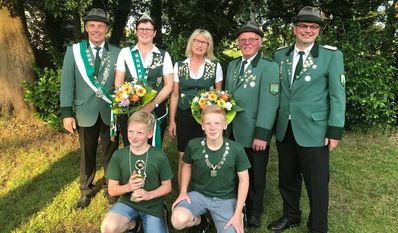 Nur noch wenige Tage, dann muss das amtierende Königshaus seine Insignien wieder ablegen.