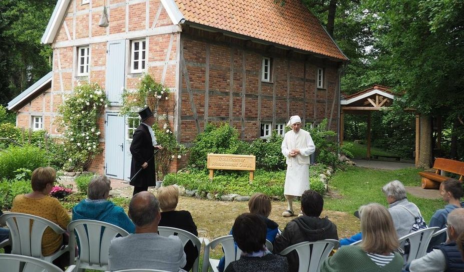 Ausdrucksstark zeigten sich die Laienschauspieler:innen beim Geschichtstheater in´t Dörp.