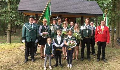 Die amtierende Königsfamilie lädt am 2. und 3. Juli zum großen Schützenfest ein. Foto: eb