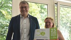 Landrat Marco Prietz und Meike Pesch laden zum Konzert der besonderen Art ein.
