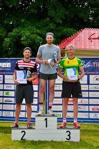 Sieger Startpassinhaber: Niklas Günther (Triathlöwen Bremen); 2. Daniel Lang (Triathlöwen Bremen); 3. Axel Mehrtens (SV Hepstedt/Breddorf).
