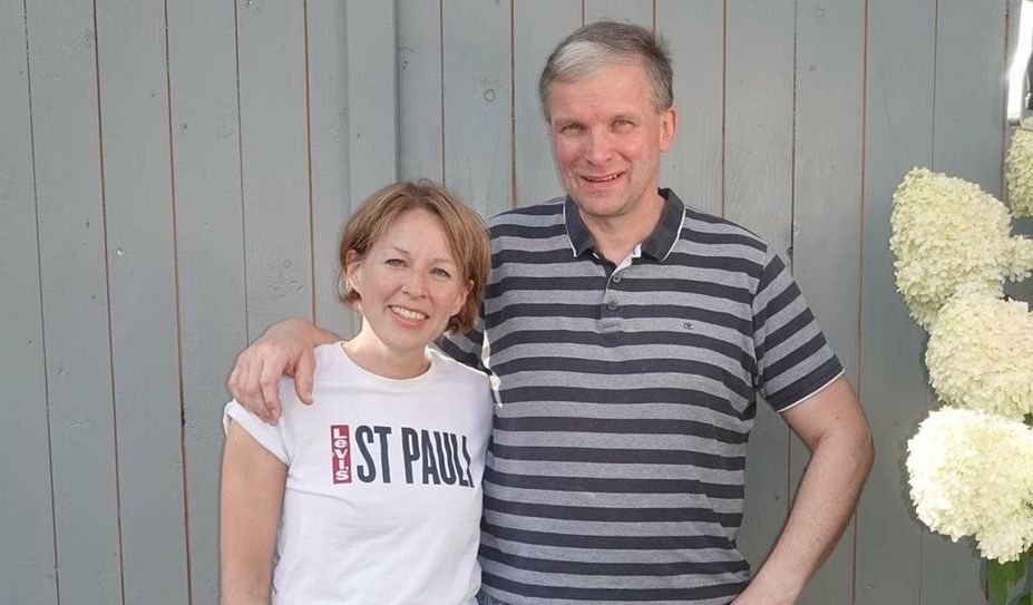 Das Gastwirtspaar Anja und Reiner Steffens von Steffens Gasthof  hat gemeinsam mit dem Organisationsteam alle Hände voll zu tun, um ein schönes Festwochenende für die Gäste auszurichten. Foto: eb