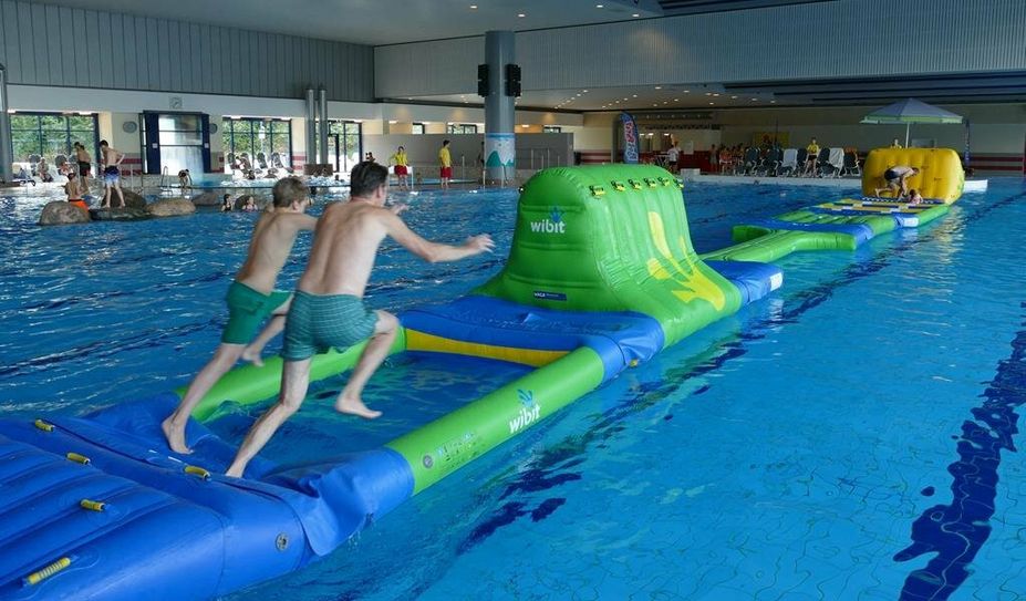 Am kommenden Dienstag lädt das Allwetterbad zur Familien-Poolparty.