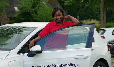 Stella Abeija macht es Freude, Menschen mit Hilfebedarf in ihrem häuslichen Umfeld zu unterstützen.