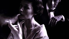 Eleganz und Glamour des Rauchens liegt nicht allein an der Schönheit der Raucherin. Auch wenn Lilli Palmer bezaubernd aussieht.