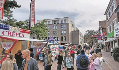 In der Innenstadt wird beim Ladenhütermarktmit mit Stadtrummel wieder viel los sein.