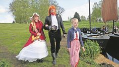 Die Findorffer Erben werden mit traditionellen Kostümen den Abend begleiten.