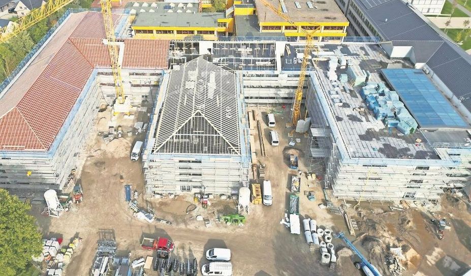 Ein Blick auf die Baustelle von oben.