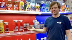 Bremervörde (rgp). Sebastian Gohl, neben seinem Vater Herbert Gohl einer der Geschäftsführer der H. Gohl Autoteile GmbH, zeigt freudig auf die neu eingeräumten Regale, die nun am Standort in der Alten Straße 58 in Bremervörde alles enthalten, was das Autofahrerherz begehrt. 
Ab Montag, 26. Mai, ist das gesamte Team von Montag bis Freitag, jeweils von 8.30 bis 18 Uhr und am Samstag von 8.30 bis 12 Uhr am geräumigeren Standort für seine Kunden da. Mehr zu der neuen Geschäftsstelle lesen Sie in zwei Wochen. Mehr Informationen zu der Firma gibt es unter gohl-autoteile.de