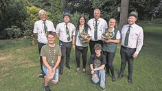 Die noch amtierende Königsfamilie aus Axstedt wird am Samstag, 15. Juni ein letztes Mal von ihrem Verein abgeholt und gefeiert, dann werden neue Majestäten ermittelt. Foto: eb