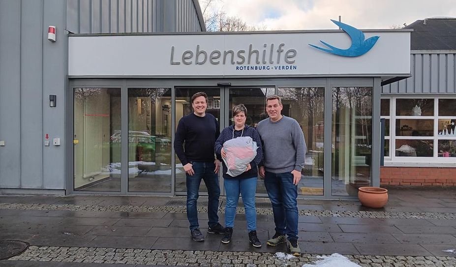 Auch bei der Lebenshilfe Rotenburg-Verden stehen die Mitarbeitenden bereit, die Altkleider anzunehmen.