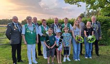 Die Majestäten des Schützenjahres 2024 freuen sich auf ein erfolgreiches Schützenfest.