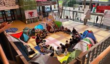 Am 8. Mai 2024, dem Gedenktag zur Befreiung vom Nationalsozialismus, besetzten vorgeblich pro-palästinensische Studenten die Universität Bremen und skandierten antisemitische Parolen.