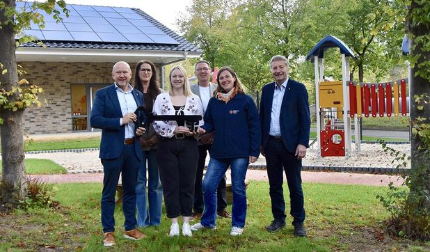 Sowohl die Verwaltung der Stadt als auch das DRK und die Kita-Leitung freuten sich über die symbolische Schlüsselübergabe.