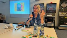 Kirsten Boie bei ihrer Lesung an der Integrierten Gesamtschule Osterholz.