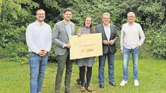 Fabian T. Albrecht (2.v.l.) und Bürgermeister Jürgen Kuck (2.v.r.) mit weiteren Mitgliedern des CDU Gemeindeverbandes.