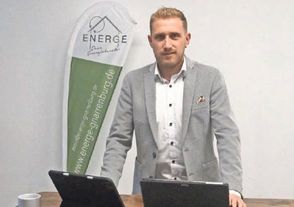 Jöran Rosanowitsch informiert über das zukünftge Heizen.