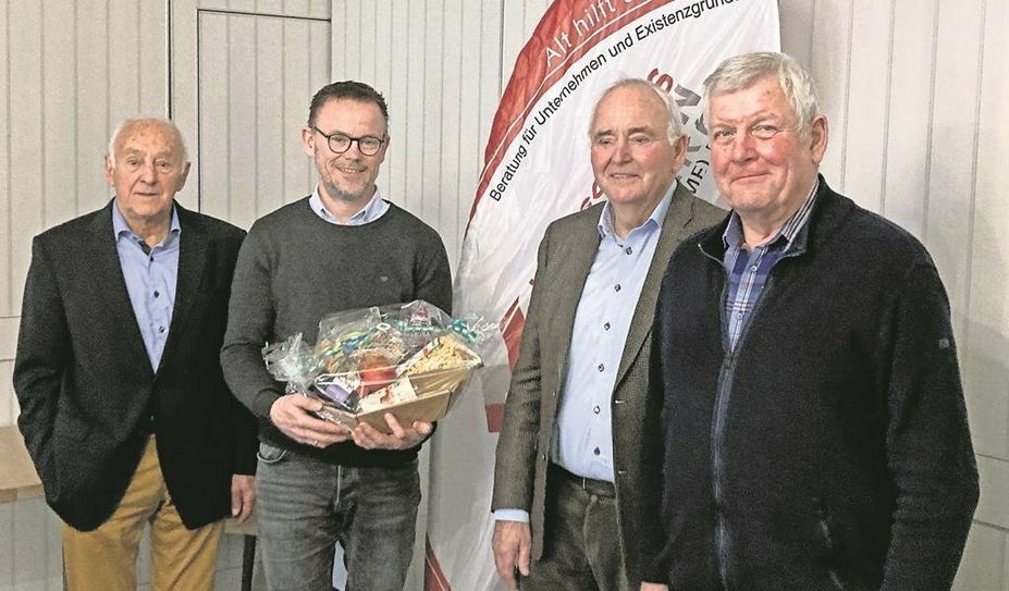 (v.l.) Hans-Adolf Hildebrandt, Gerd Hachmöller, Manfred Burfeind und Adol Biere sind stolz auf ihre bisherigen Leistungen.