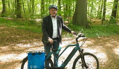 Auch Landrat Bernd Lütjen nimmt regelmäßig an der Aktion teil.