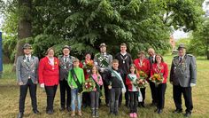 Die aktuelle Königsfamilie freut sich auf ein ereignisreiches Schützenfest.