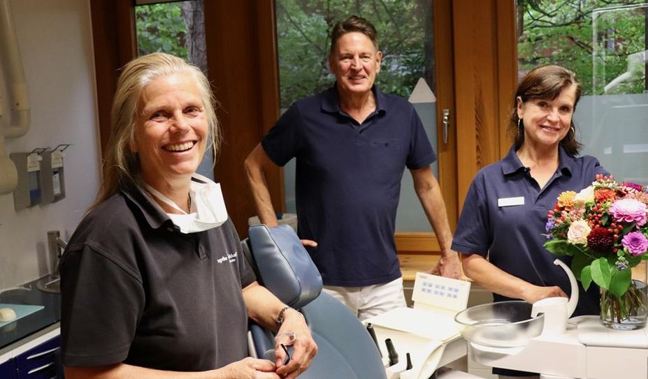 (v. l.) Dr. Kirsten von Helldorff, Dr. Ivo-Julian Gerken und Tetjana Bykova haben es sich zur Aufgabe gemacht, jedem Patienten die bestmögliche Behandlung anzubieten.