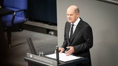 Neue deutsche Härte: "Wir müssen mehr und schneller abschieben", so Olaf Scholz.