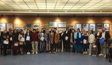 Vom Friseur über Pflegefachmann bis hin zum Systementwickler; aus Iran, Irak oder Israel: Die neunen Staatsbürger kommen von weit her und sind vielfältig qualifiziert.